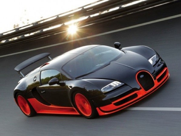Bugatti Veyron Supersport - самая дорогая машина стоимостью 2,6 миллиона долларов