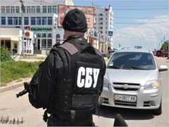 На улицах Севастополя милиция продает наркотики