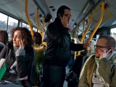 Сколько украинцев не пользуются мобильными телефонами