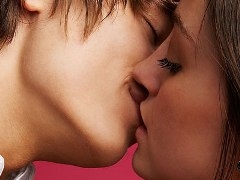 Как научится целоваться