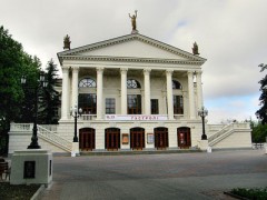 Открытие театрального сезона в Севастополе под угрозой срыва